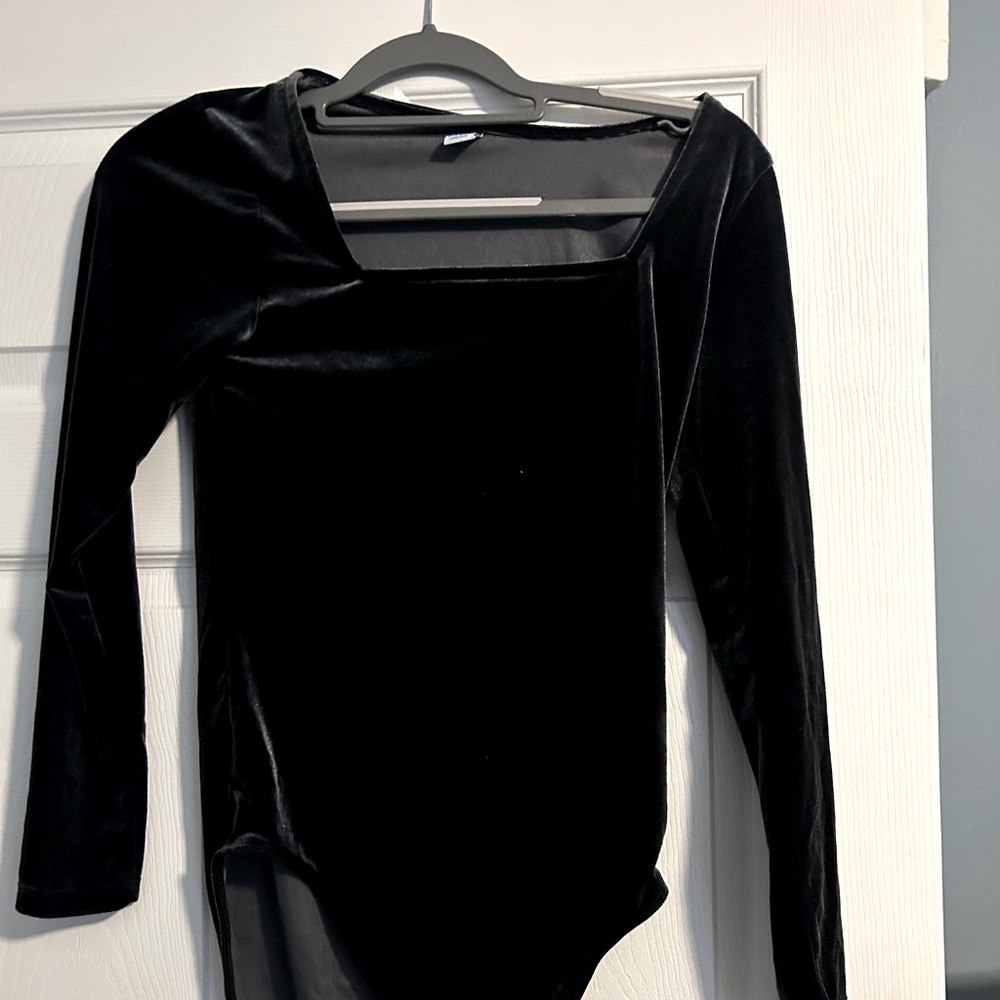 Old Navy black velvet square neck bodysuit